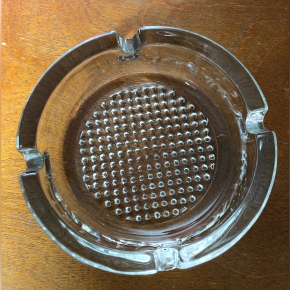 Vintage Heavy Clear Glass Ashtray - Picture 6 of 8